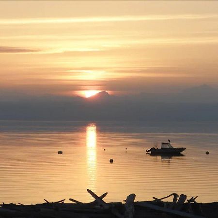Camano Island Waterfront Vacation Rental 外观 照片